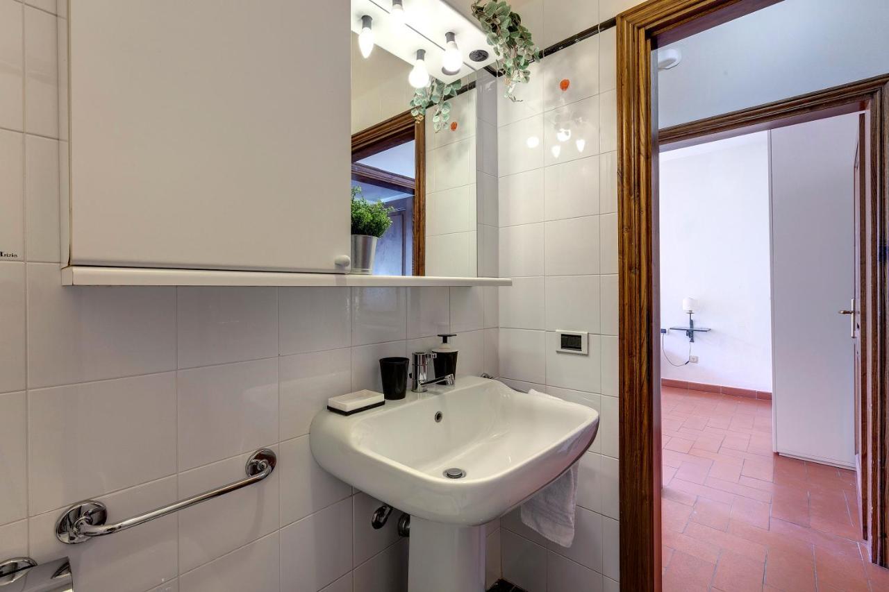 Guendalina Apartment By Mamo Florence Exterior photo